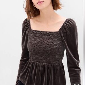 GAP Gray Velvet Puff Sleeve Smocked Peplum Top Size Medium